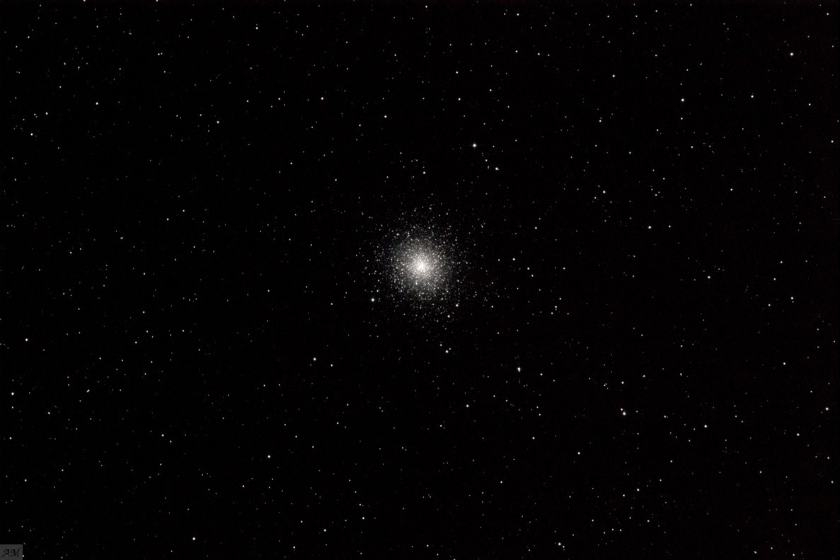 gal/Nebuleuses_(APN_Canon_500d)/M2.jpg