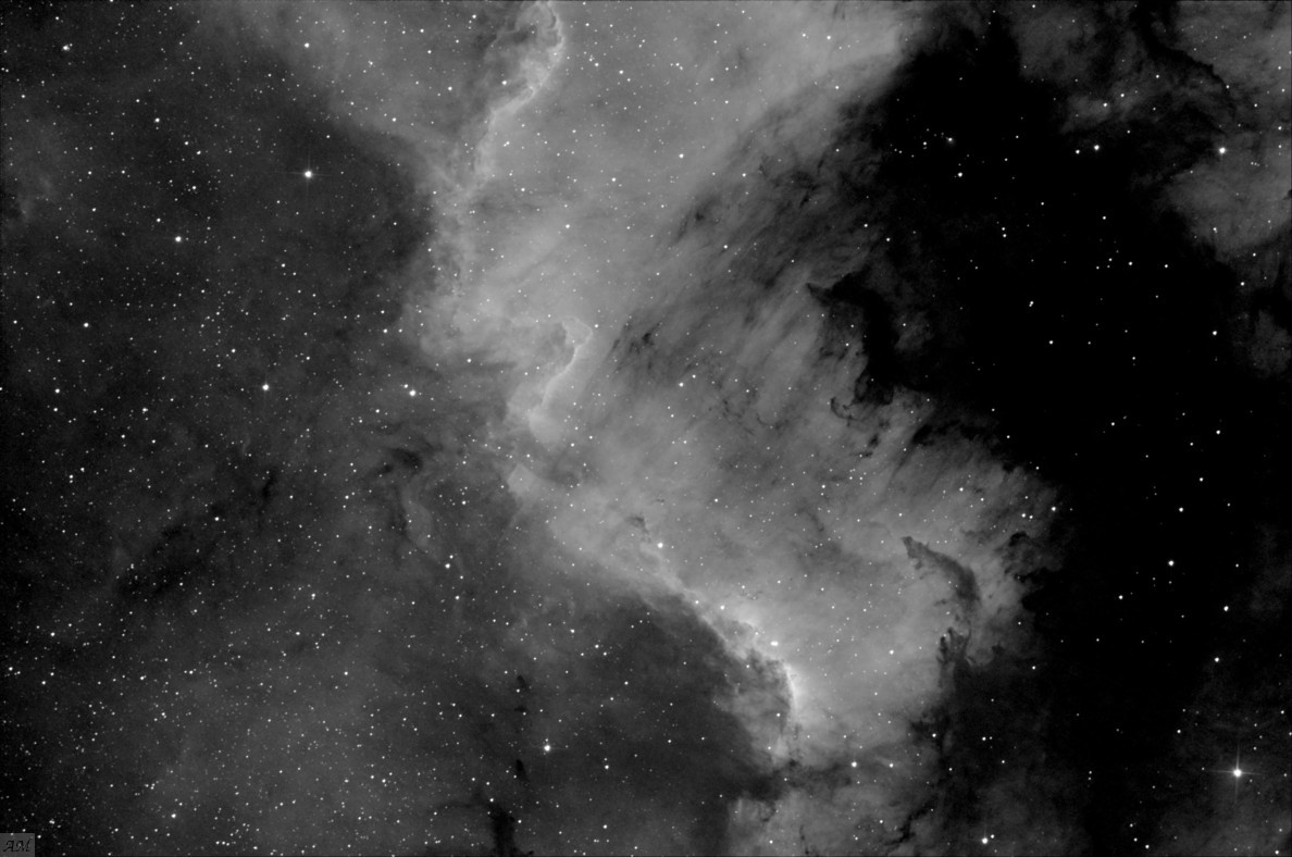 gal/QHY8L_Halpha/NGC7000_HA_20150924.jpg