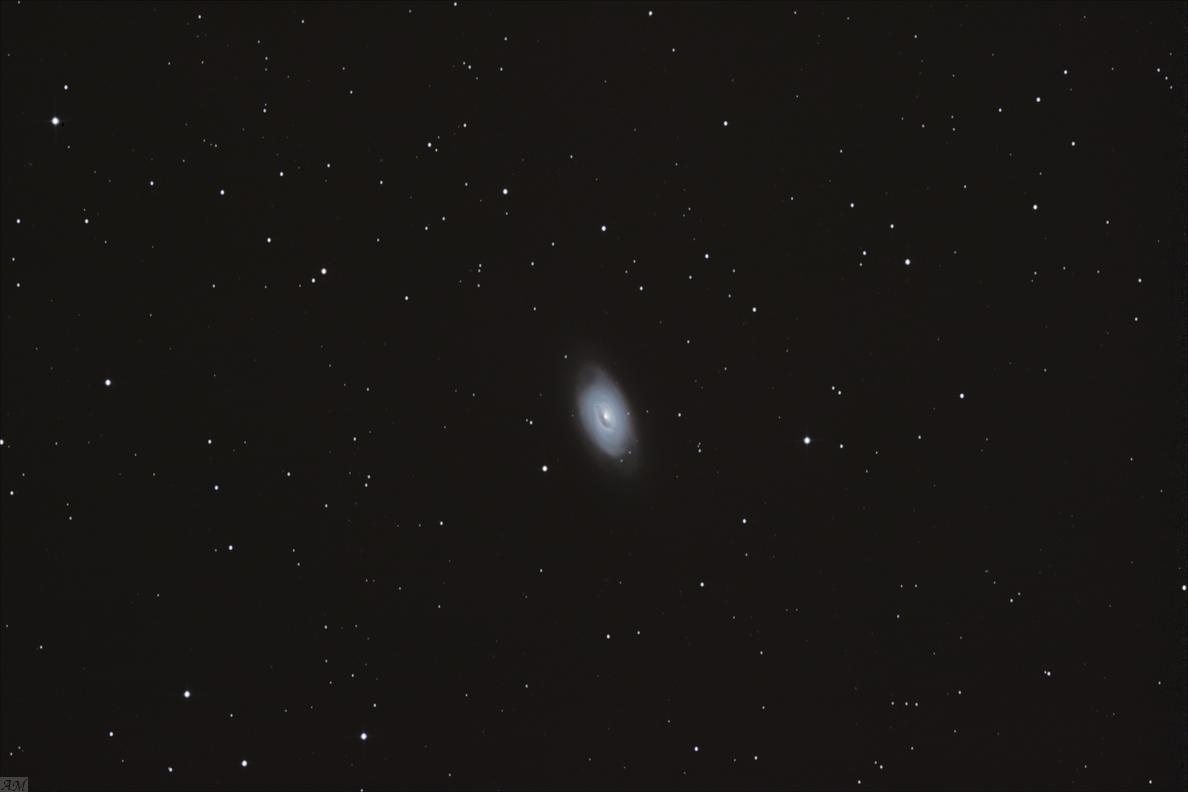 gal/galaxies_(APN_Canon_500d)/M64_20120216.jpg