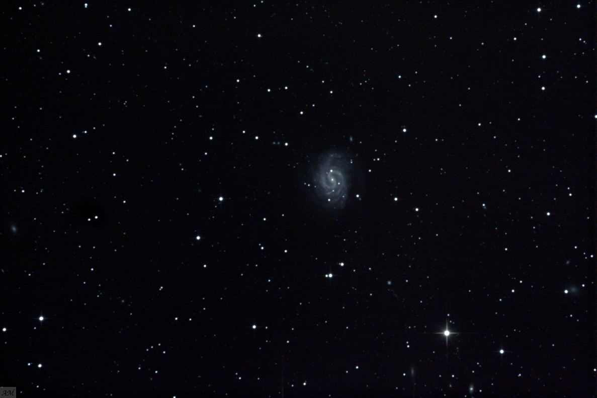 gal/galaxies_(APN_Canon_500d)/NGC4535_20130116.jpg